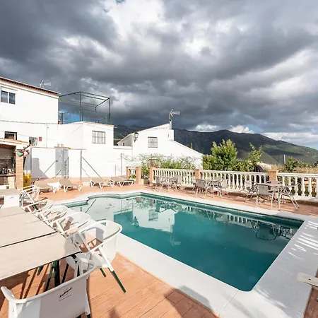 Malagasuite Rural Chalet Alcaucin
