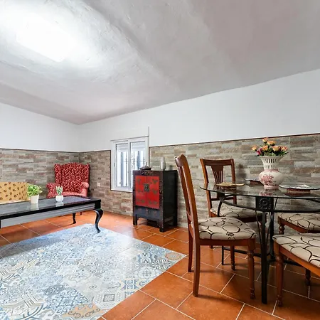 Malagasuite Rural Chalet